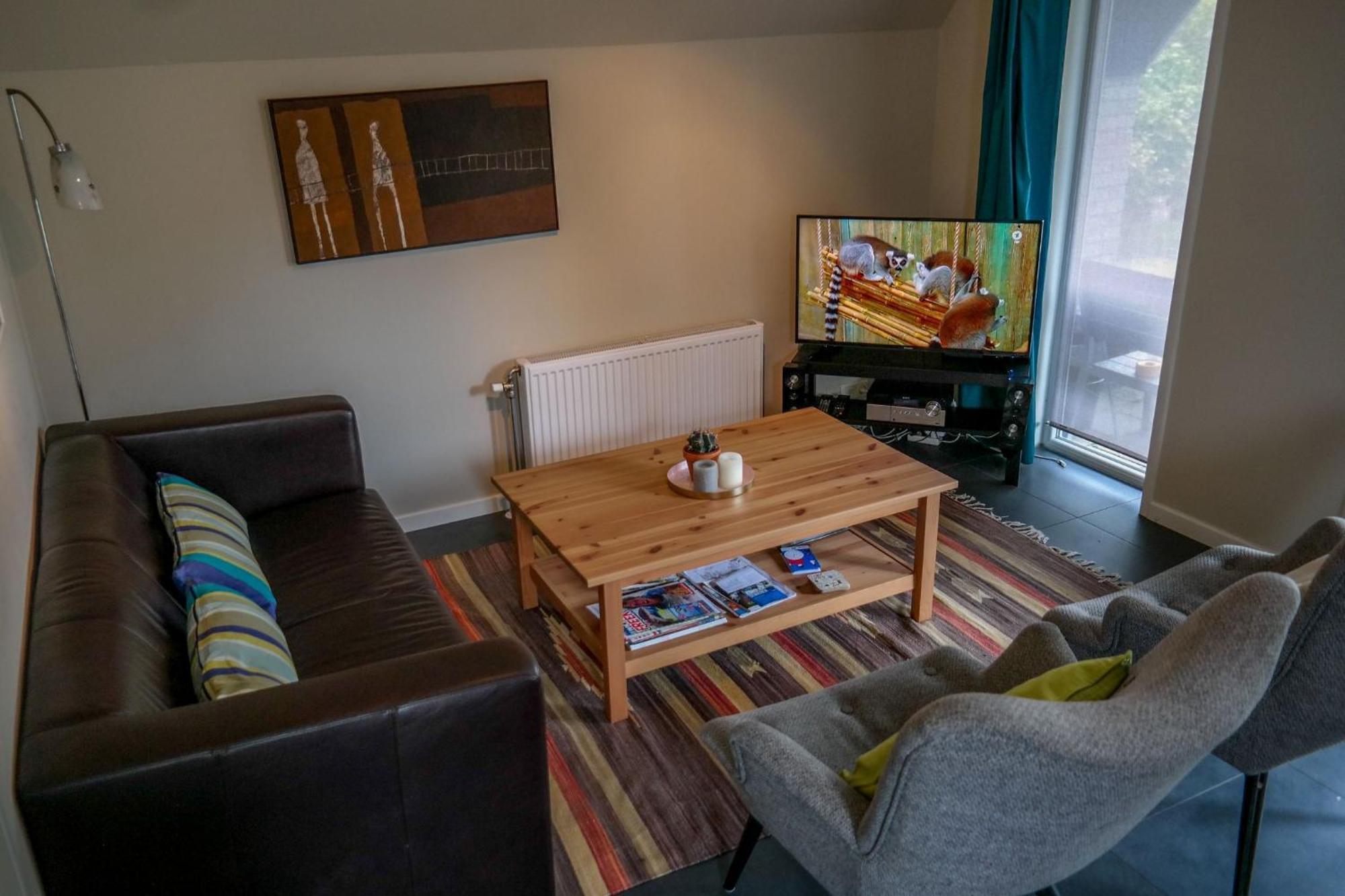 Merle 6 Pers Modern Holiday Home With Private Fenced Garden Anjum Esterno foto